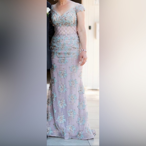 MNM COUTURE - Picture 3 of 11